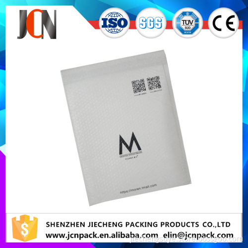 Co-extruded bubble mailer